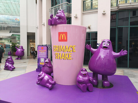 McDonald&rsquo;s Grimace Shake pop-up installation in Bugis Singapore showcasing viral marketing, brand activation, and consumer engagement in an urban retail setting