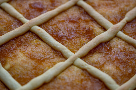 Tart with Annurca apple jam