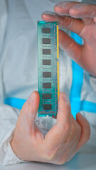RAM Unit of the computer or DRAM, Dynamic Random Access Memory chips display. Concept of AI boom and massive shortage of RAM, driving prices high as tech giants hoard components for data centers. © ﻿ MotionPixxleStudio