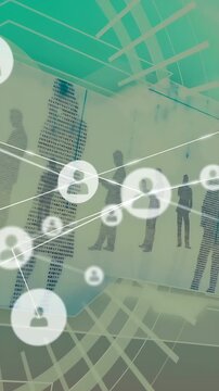 Vertical video: Teal pulse starting user icons linking, shifting and showing crowd links on mural