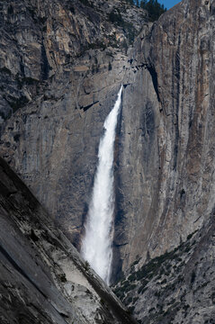 Close up of water flowing over the top of Upper Yosemite Falls