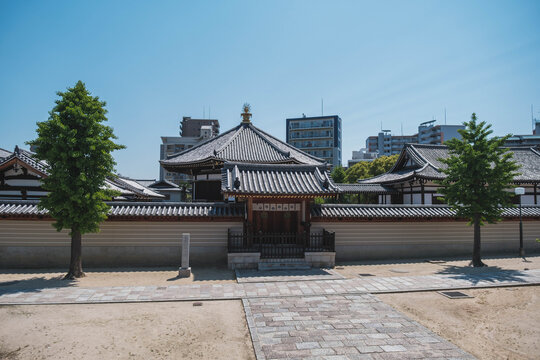 四天王寺、約1400年もの歴史を有する大阪を代表する由緒正しい寺院、大阪、日本