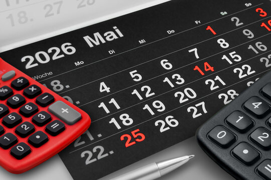 Deutscher Kalender Monat Mai 2026  mit Rechner  schwarz rot