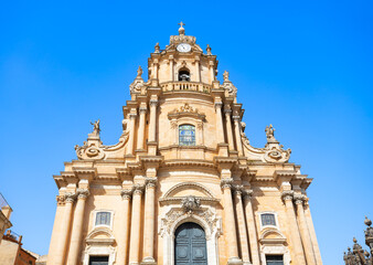 Fototapeta premium Duomo of San Giorgio or St. George Cathedral facade