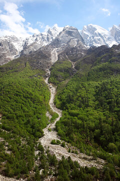 mountain river in the himalayas