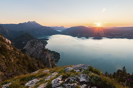 View from Schoberstein to Attersee and Mondsee, Schafberg, evening mood, Salzkammergut, Upper Austria, Austria