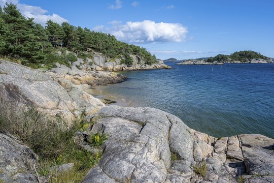 Coast in Furulunden nature park Park by Mannefjord, Mandal, Norway