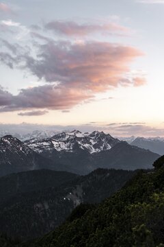 Simetsberg and Hohe Kisten, view of snow-covered mountains, Ester Mountains, Alps, Upper Bavaria, Bavaria, Germany