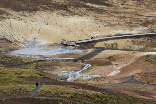 Mud pits, solfatare, mineral deposits, Selt&uacute;n geothermal area near Kr&yacute;suv&iacute;k or Kr&iacute;suv&iacute;k, Reykjanesskagi, Southern Peninsula or Reykjanes, Iceland