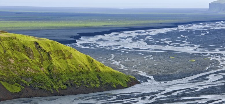 Glacial river Mulakvisl, V&iacute;k, Southern Region, Iceland