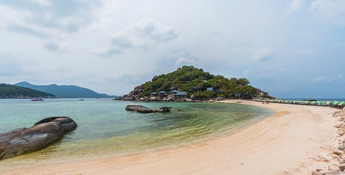 Beach, island of Koh Nang Yuan or Nangyuan, near Koh Tao, Gulf of Thailand, Thailand