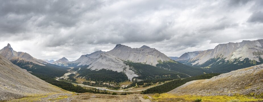 View into the valley with Icelfields Parkway, view of mountain landscape and glaciers in autumn, mountains Hilda Peak and Nigel Peak, Jasper National Park National Park, Canadian Rocky Mountains, Alberta, Canada