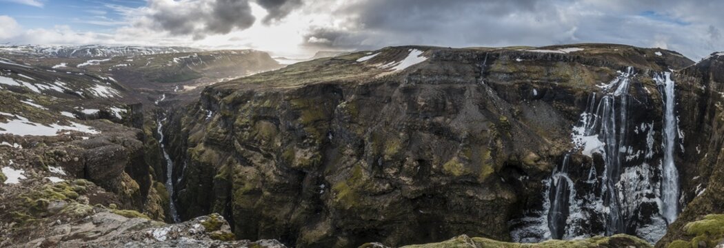 Canyon of Glymur, 196 meter high waterfall, Hvalfjar&eth;arsveit, Western Region, Iceland, Iceland