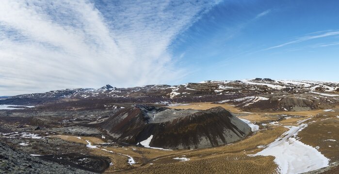View from the Grabrok crater on Gabrokkarfell, volcanic landscape, Vesturland, Iceland