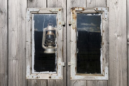 Window and oil lamp, stable, L&yacute;tingssta&eth;ir, North Iceland, Iceland