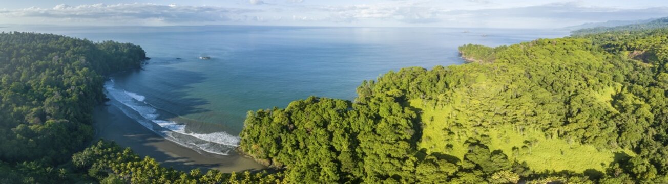 Aerial view, ocean and coast with rainforest, Playa Ventanas, Puntarenas province, Costa Rica