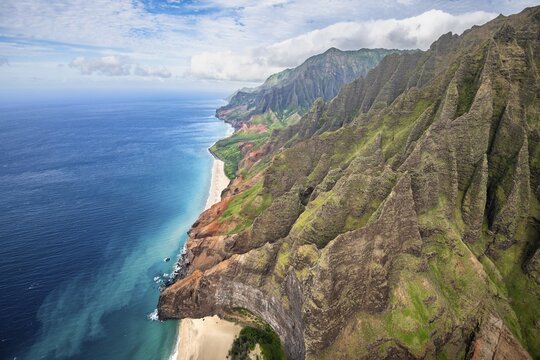 Aerial view of the rugged Nā Pali Coast, Napali Coast, Kauai, Hawaii, USA