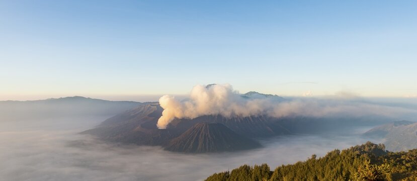 Mount Bromo, sunrise, volcano in clouds, Mount Batok, Mount Kursi, Mount Semeru, Bromo Tengger Semeru National Park, Java, Indonesia