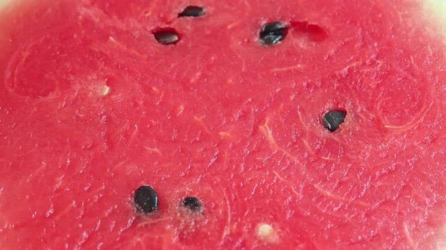 Fresh watermelon is ready to eat; watermelon has properties that lower blood sugar.	