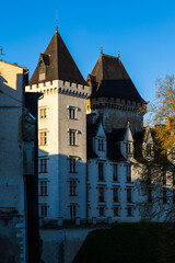 Obraz premium Château de Pau at sunrise from Rue Bordenave d'Abère