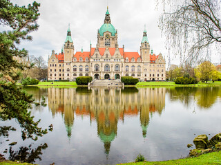 Naklejka premium view of the Rathaus in Hanover