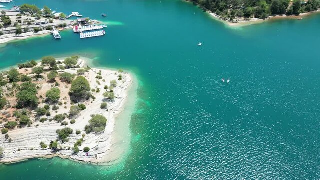 Entr&eacute;e des Gorges du Verdon dans le sud de la France avec ses lacs &agrave; proximit&eacute;
