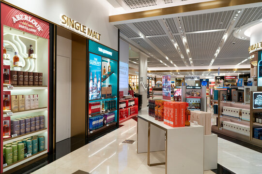 Single malt scotch whisky at duty free