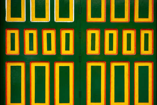 Green And Yellow Decorative Wooden Door Pattern