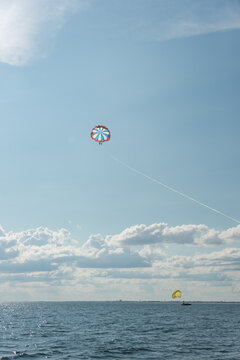 Parasailing in Destin florida