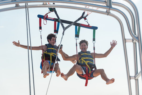 Parasailing in Destin florida