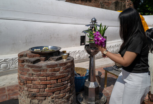 Offering for Buddha