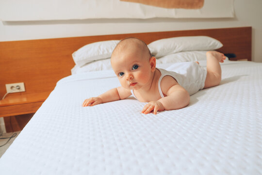 Babies tummy time 
