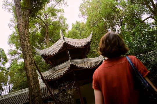 Exploring Ancient Architecture in Chengdu, China