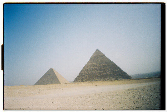 FILM UGC Pyramids OF Giza, Egypt