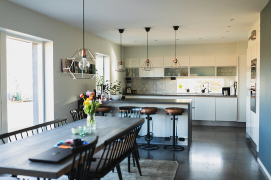 Modern open plan kitchen and dining room interior design