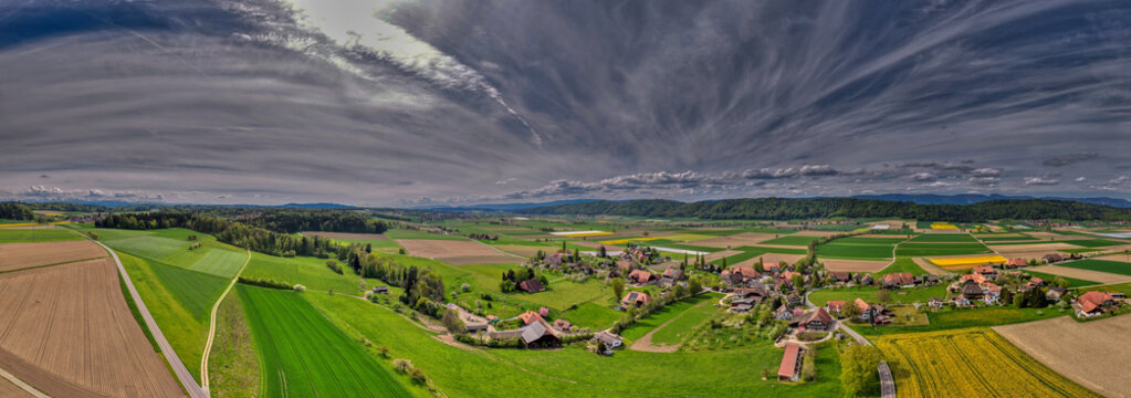 M&uuml;lchi, Schweiz, Kanton Bern, April 2026, Luftaufnahme