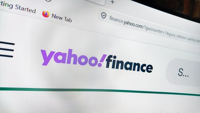 www browser displaying yahoo finance website