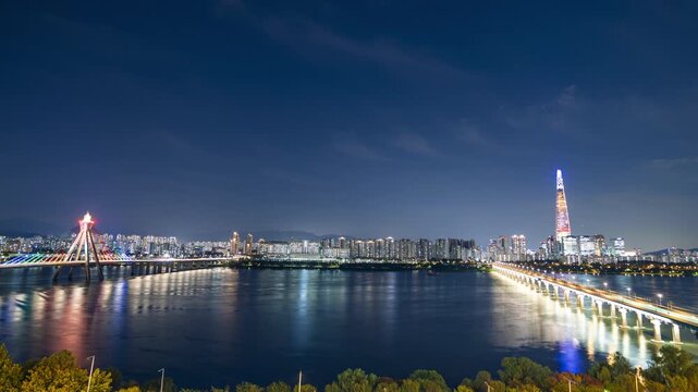 panoramic, tourist attractions in the city park of seoul City, Asia business concept image, panoramic modern cityscape building in korea. 
The most beautiful Viewpoint seoul city,south korea.