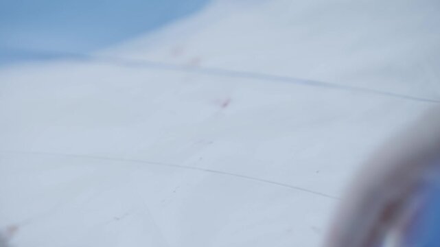 Closeup catheter with trap for atherosclerotic plaque in vessel.