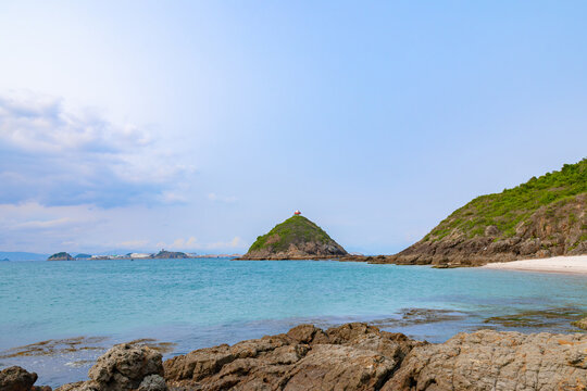 The islands of Daya Bay, Huizhou, China, are surrounded by azure seas and feature green islands and 