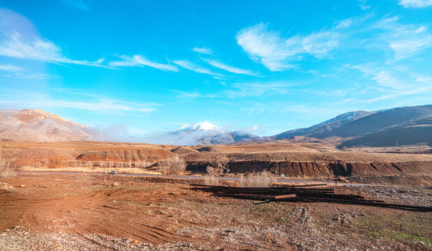 The scenic views of the Dogu Ekspres, from Ankara to Kars, the longest train journey, which takes 24 hours and is among the world's most epic train journeys, are due to the landscapes in Turkey.