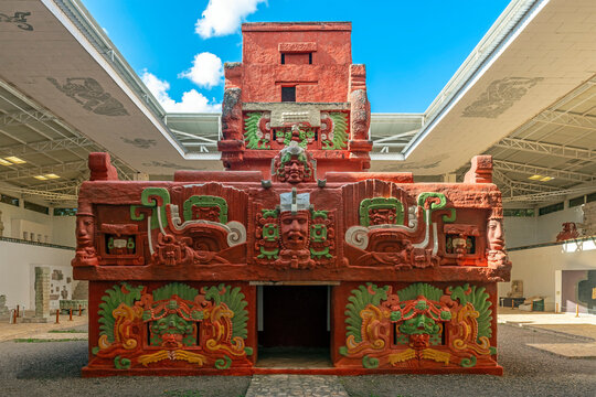 Rosalila mayan temple, Copan, Honduras.
