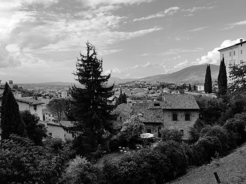 Spoleto, Italy - September 23, 2025, Panoramic view from the roof garden located directly below Piazza del Duomo in Spoleto, known as the Piazza Duomo garden terrace.