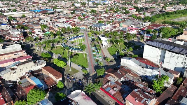 PLAZA SARGENTO LORES CIUDAD DE IQUITOS MAYNAS