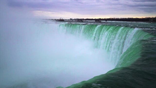 Niagara Falls top lookout view point Niagara Gorge waterfall winter cloudy sunset golden hour Ontario Canada Buffalo USA Niagara River American Horseshoe Bridal Veil Falls mist landscape nature zoom