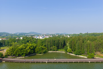 Fototapeta premium Spring Scenery of East Lake Scenic Area, Wuhan, Hubei, China