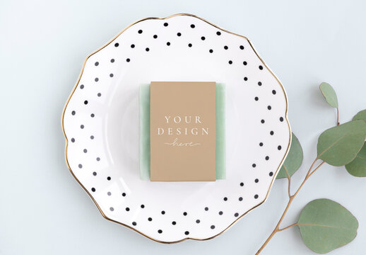 Elegant Plate With Customizable Card Mockup PSD