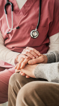 Nursing support for elderly patients	