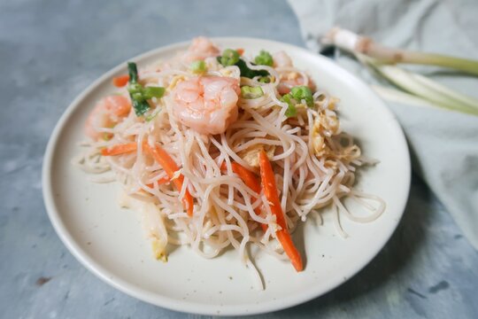 Homemade Shrimp Mei fun - Asin thin rice noodles stir fry