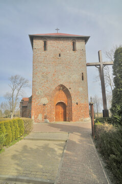 Parish of Our Lady Queen of Poland in Śmiechowo &ndash; a Roman Catholic parish belonging to the Mielno deanery, Koszalin-Kołobrzeg diocese, Poland